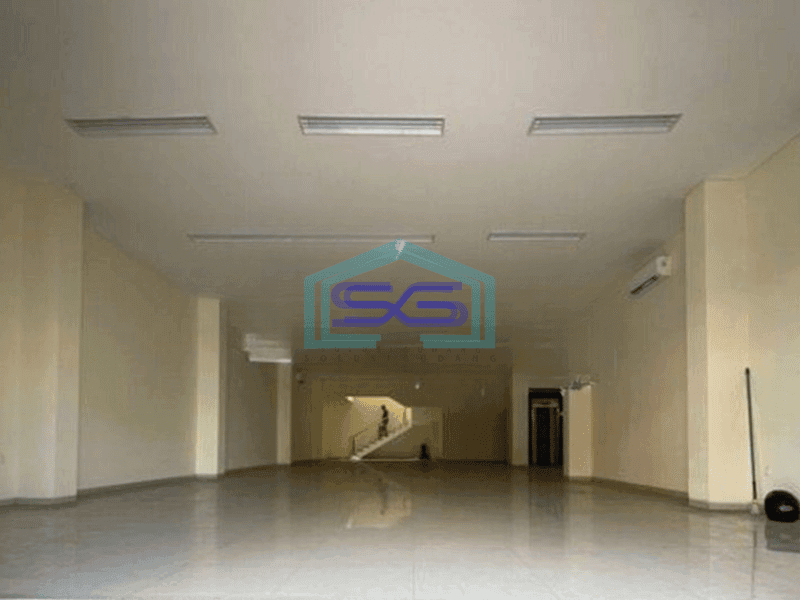 Disewakan Ruko di Gajahmada Semarang LB 750m2