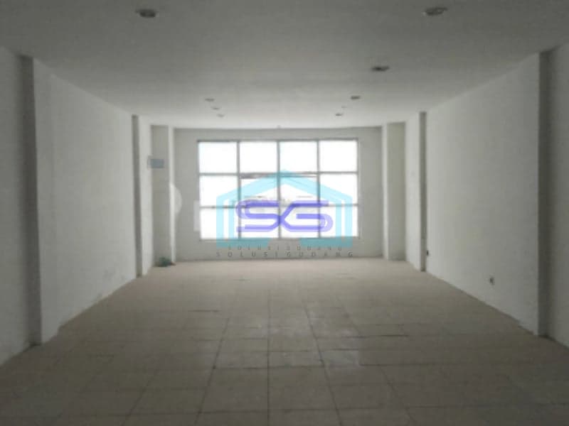Dijual Ruko Terawat Siap Masuk Lokasi Strategis Di Pasir Kaliki Bandung LB 200m2