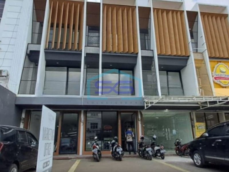 For Sale: Busy and Potential Shophouse in Tebet Barat, South Jakarta - Building Area 190 m²
