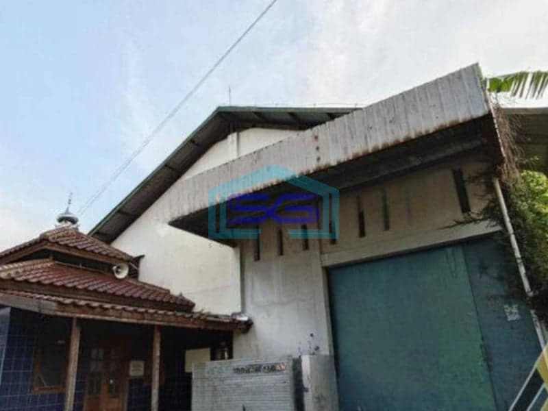 Dijual Gudang Strategis Zona Industri Luas Tanah 918m2 Lokasi Banjarsari Solo