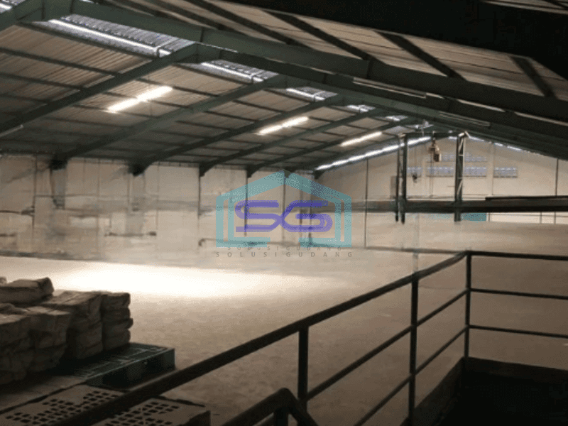 Disewakan Gudang Akses Container di Kosambi Tangerang Luas Bangunan 2618 m²