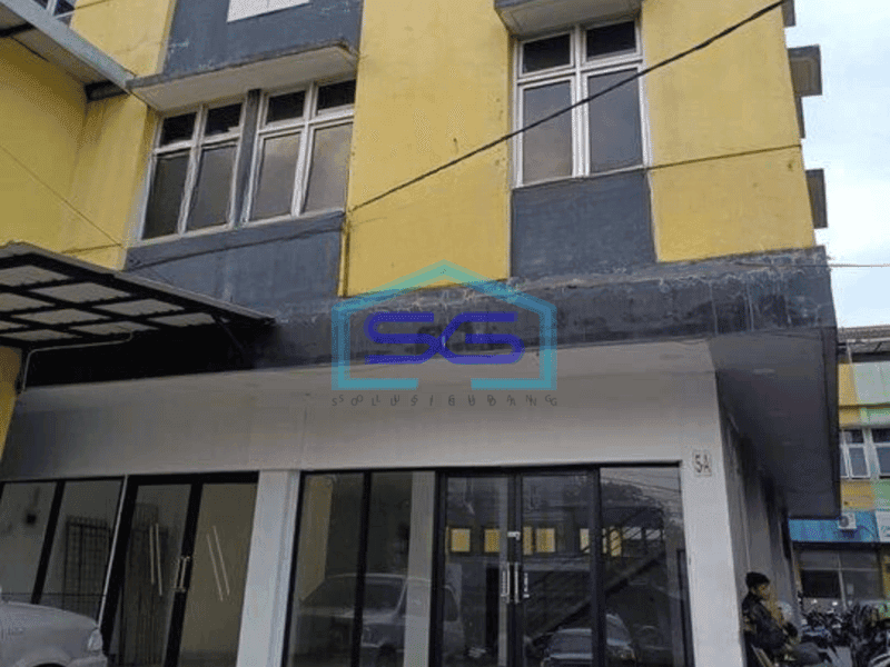 Disewa Ruko Main Road Hook di Tubagus Ismail Kota Bandung