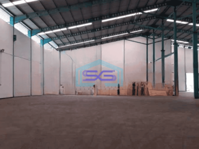 Disewakan Gudang Lokasi Rungkut Surabaya Luas Bangunan  2740 m²