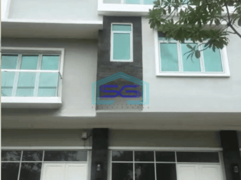 Disewakan 3 Ruko Gandeng Di Elang Laut PIK Jakarta Utara Luas Bangunan 1012m2