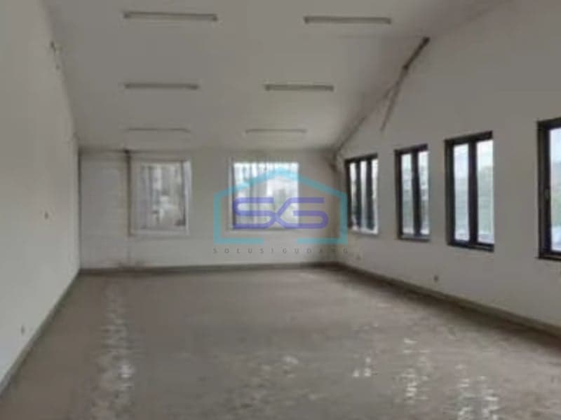 万隆西爪哇西博勒朗战略性新仓库出售 建筑面积2150平方米