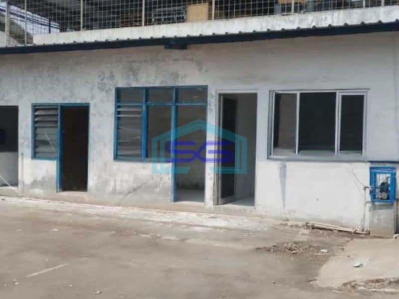 Dijual Gudang Luas Bangunan  894 m² Lokasi di Kamal Jakarta Utara