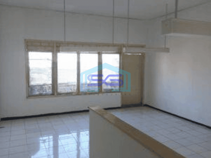Disewa Ruko 4 Lantai Siap Huni Semi Furnish Raya Kedung Doro Surabaya
