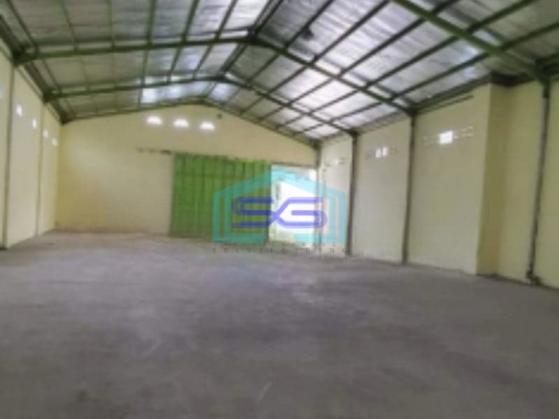 Dijual Gudang Siap Pakai Strategis Lokasi Strategis di Sentul Bogor LT 900m2
