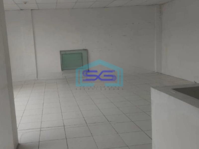 Disewakan Gudang Lokasi di Tangerang  Luas Tanah  243 m²