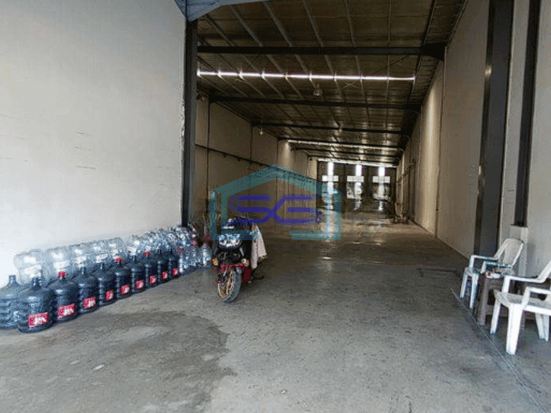 Disewakan Pabrik Dalam Kawasan Office 3 Lantai Area Cikarang LT 1298m2