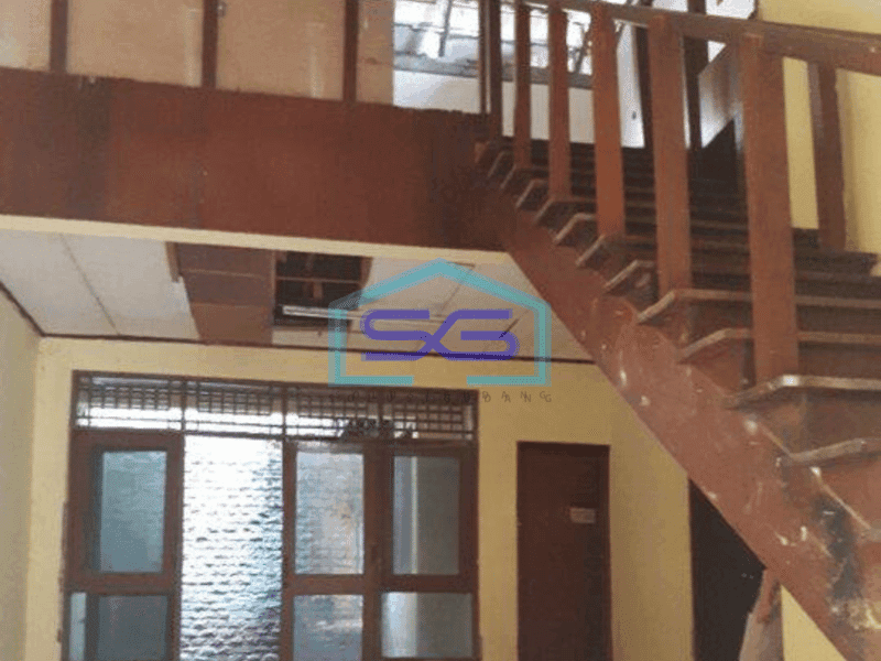 Disewakan ruang usaha bisa untuk gudang di Duri Kepa Jakarta Barat