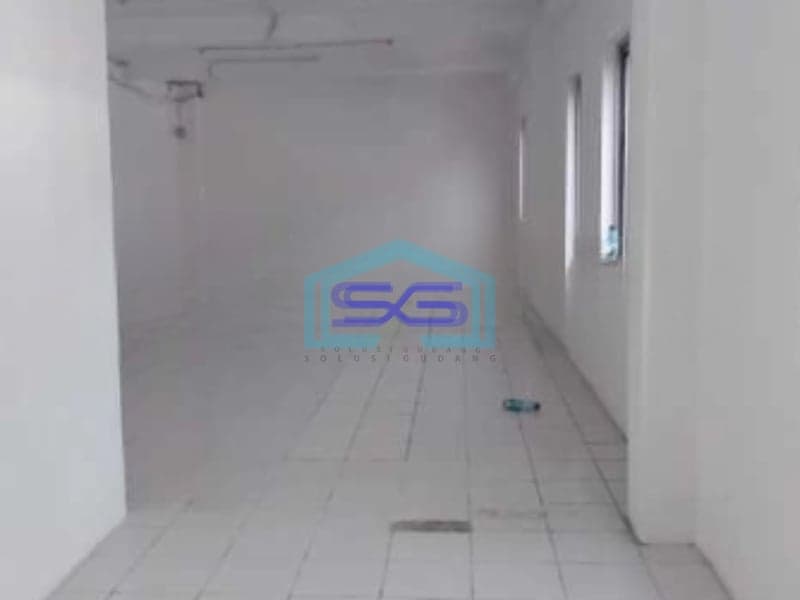 Dijual Gudang Ada Kantor Luas Tanah  162 m² Lokasi Bebas Banjir di Jakarta Utara