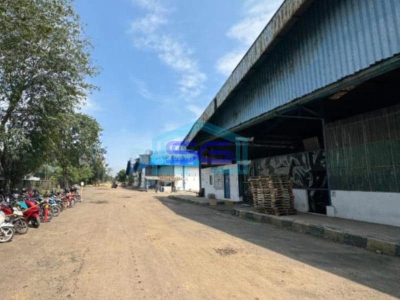 Disewakan Gudang dan Kantor Siap Pakai di Jalan Industri Jatake Tangerang Luas 3780m2