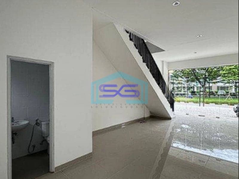 Disewakan Murah Ruko Siap Pakai Di Daerah Kalideres Jakarta Barat LB 140m2