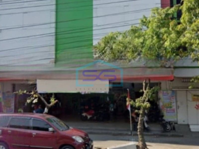 Dijual Ruko Luas Bangunan 570 m² Lokasi Strategis di Surakarta