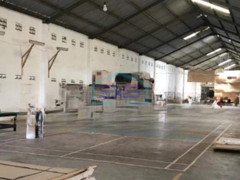 Warehouse for Sale Large Building Area 4000 m² With Office Located in Sukoharjo