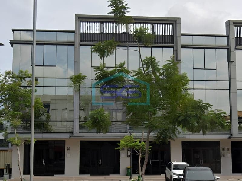 Commercial Shophouse for Sale in PIK 2 North Jakarta Land Area 90 m²