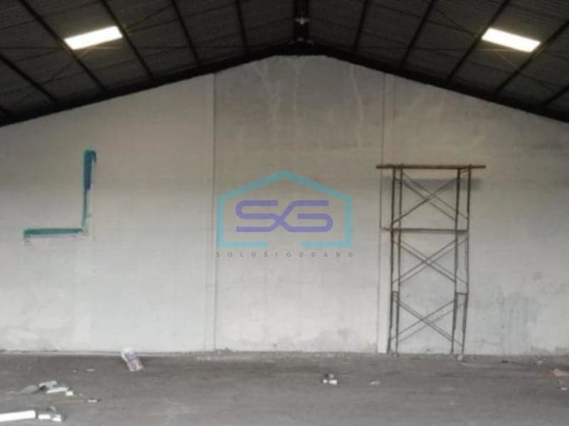 Disewakan Bisa untuk Gudang di Surimulia Margomulyo Surabaya LB 520m2