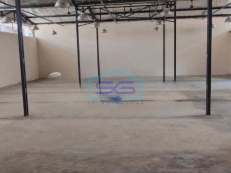 Disewakan Ruang Usaha Luas Bangunan 495 m² Lokasi Bebas Banjir di Tebet Jakarta Selatan