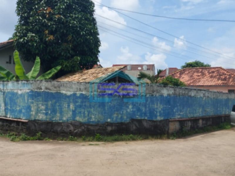 Dijual Tanah Luas Bonus Bangunan di Jl Kelapa Puyuh 1 Palembang LT 2000m2