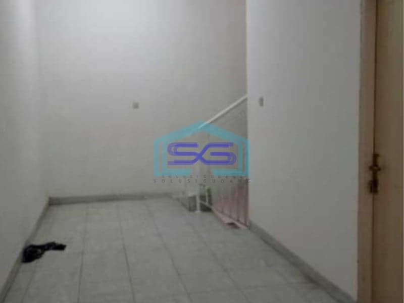 Dijual Ruko Luas Bangunan  150 m² Lokasi Duri Kosambi Jakarta Barat