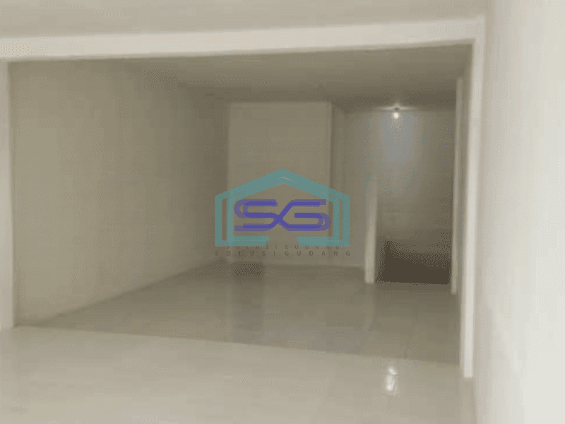 Disewakan Ruko Luas Bangunan 250 m² di Pinggir Jalan Raya Pangeran Jayakarta Jakarta Pusat
