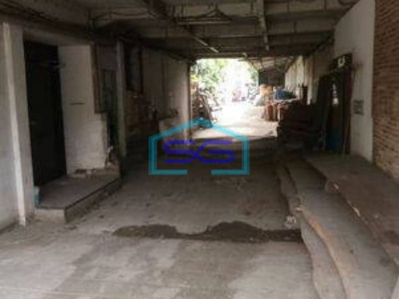 Dijual Gudang meubel siap pakai di Daan Mogot Jakarta Barat
