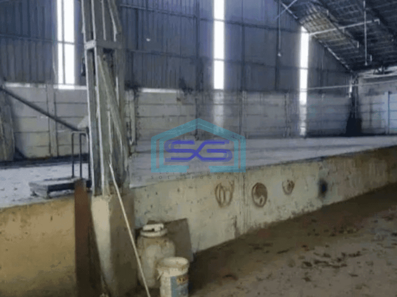 Disewakan Gudang Siap Pakai 1 Lantai Luas Bangunan 700 m² di Cipondoh Tangerang