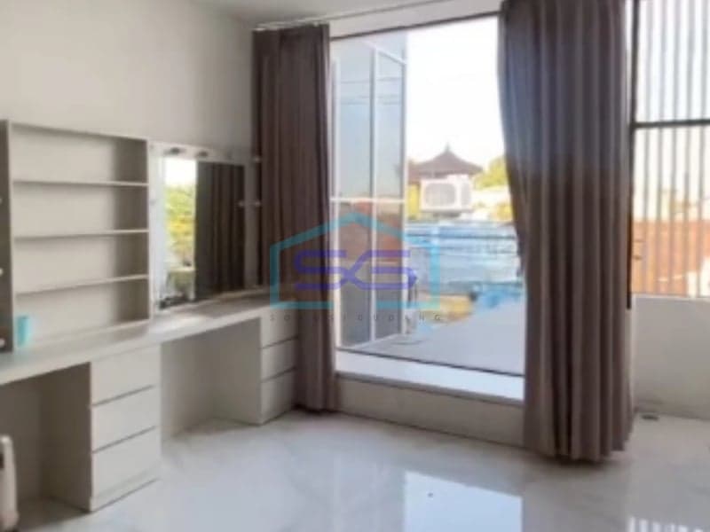 Luxury 4-Story Shophouse for Sale in Seminyak Badung Bali Building Area 250sqm