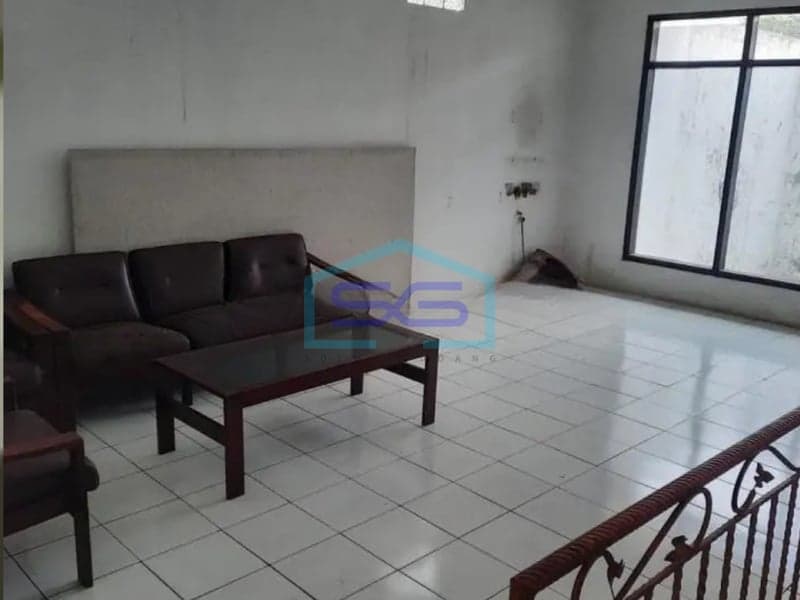 Dijual Ruko Murah 2,5 Lantai Strategis di Bandung Jawa Barat Luas Tanah 114 m²