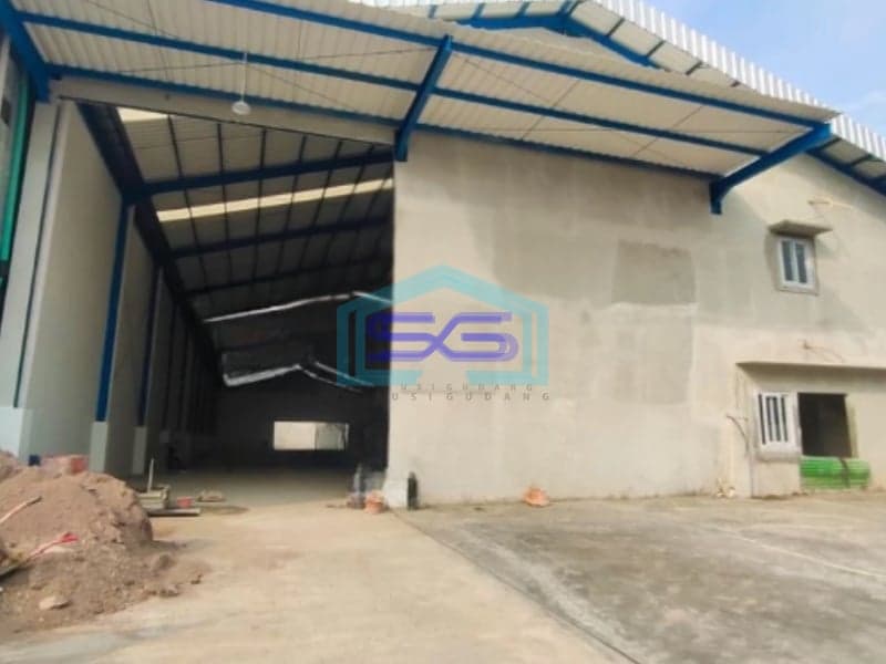 Disewakan Gudang Dan Office Di Kawasan Deltasilicon Cikarang Bekasi LT 1710m2