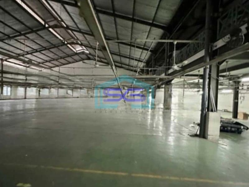 Disewakan Gudang Lokasi Bebas Banjir Luas Bangunan 17857 m² di Bawen Semarang