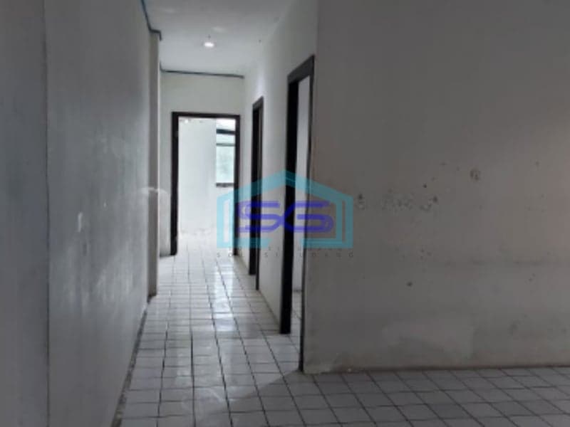Dijual Ruko 3,5 Lantai Di Pluit Jakarta Utara Tinggi Dari Jalanan Dekat Akses Tol LB 225m2