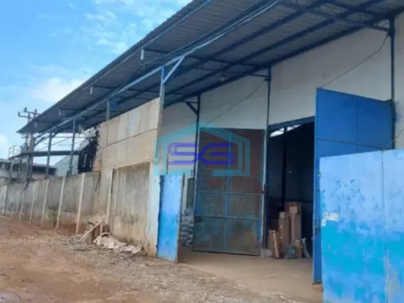 Dijual Gudang Hoek Di Komplek Pergudangan Salembaran Tangerang LT 1200m2