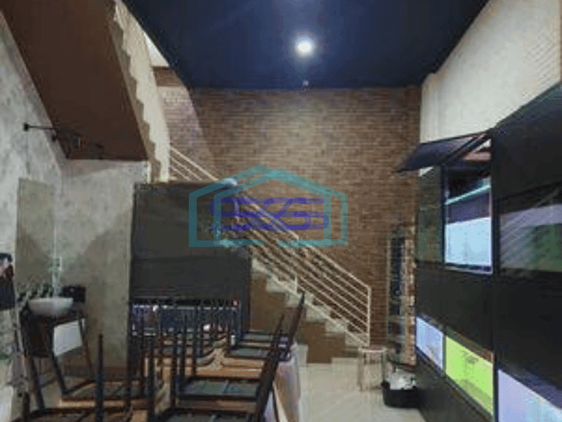 Disewa Ruko Gandeng eks Resto di Muara Karang