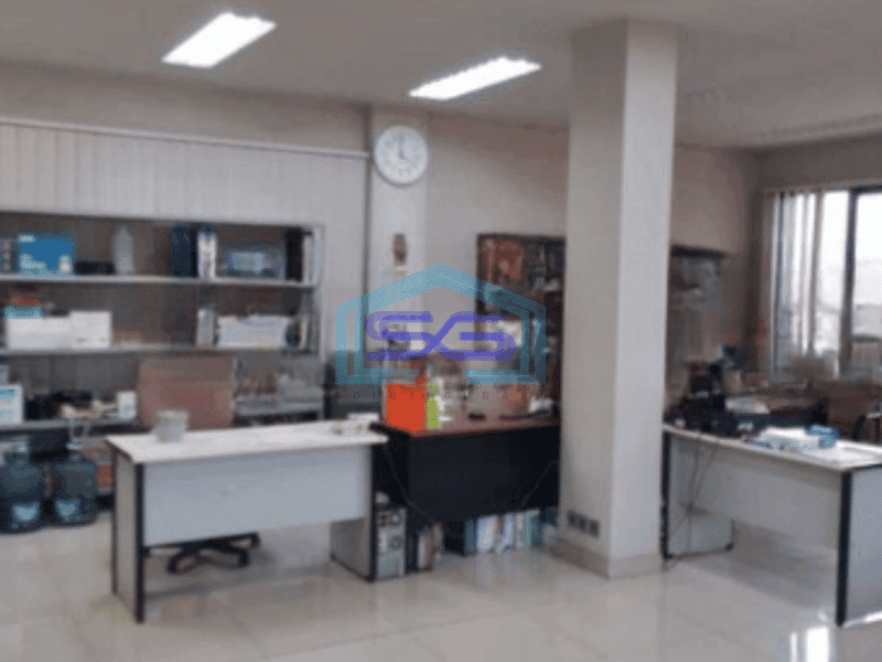 Dijual Cepat PabrikSiap Huni Luas Bangunan  1000 m² di Karawang Barat