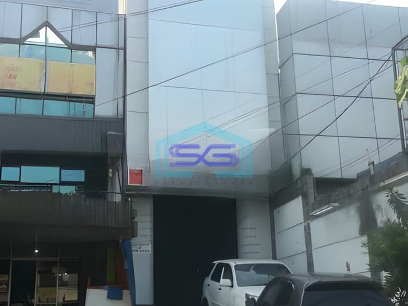 Dijual Ruko 3 Lantai + Bangunan di Belakang di Jl. Pesanggrahan Kembangan Jakarta Barat LB 1200m2
