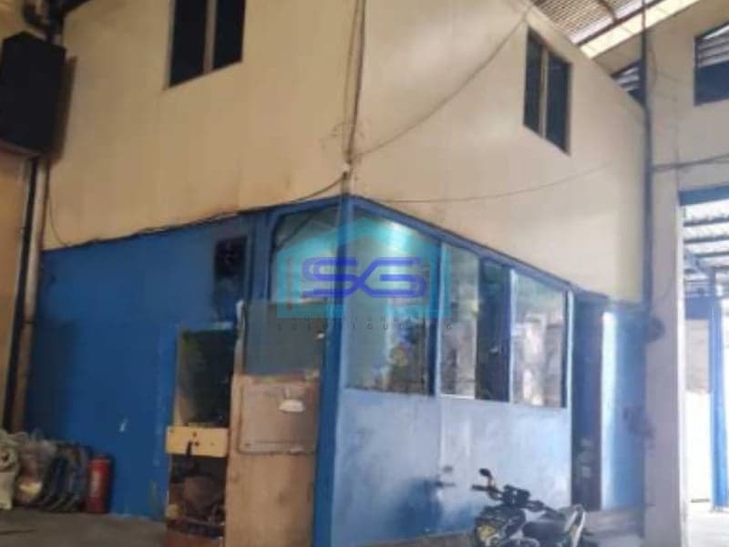 Disewakan Gudang Luas Bangunan 660 m² Lokasi Kapuk Kamal Jakarta Barat