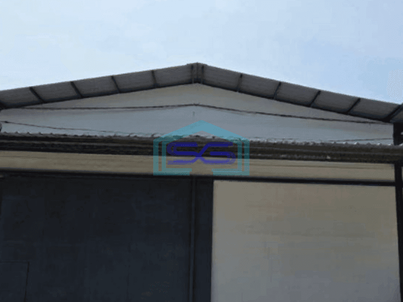 Dijual Gudang Luas Bangunan  590 m² Lokasi Strategis di Teluk Naga Tangerang