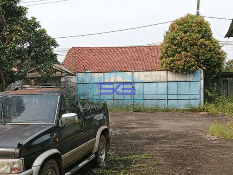 Dijual gudang luas bagus di Jl Raya Curug Tangerang