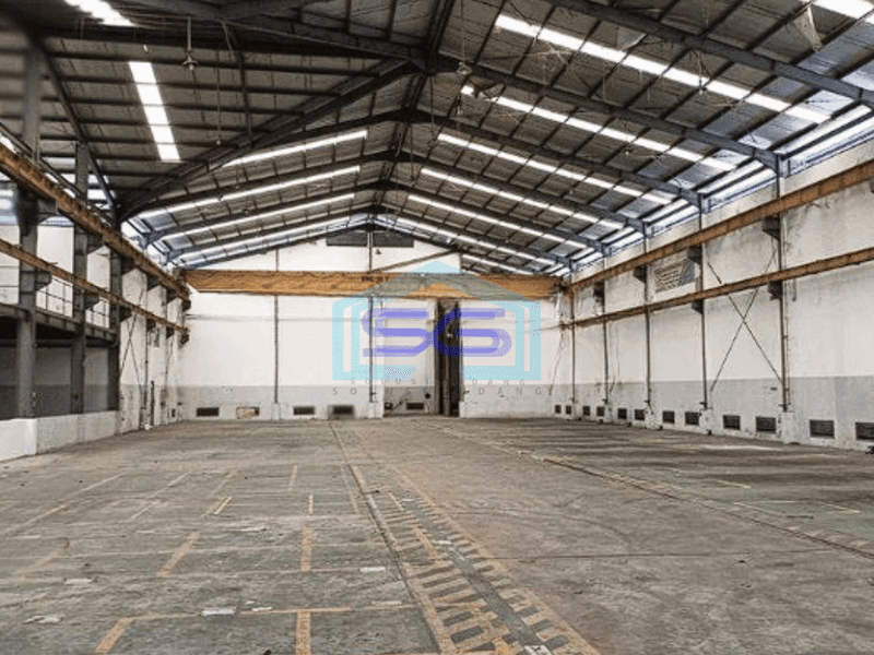 Disewakan Pabrik Kawasan Cibitung Bekasi LT 4616m2 Bebas Banjir