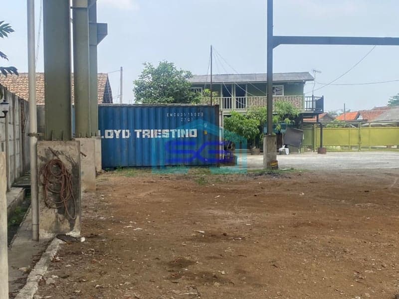 Disewakan Gudang Ex Gudang Alat Berat Luas Tanah 1250 m² di Legok Tangerang