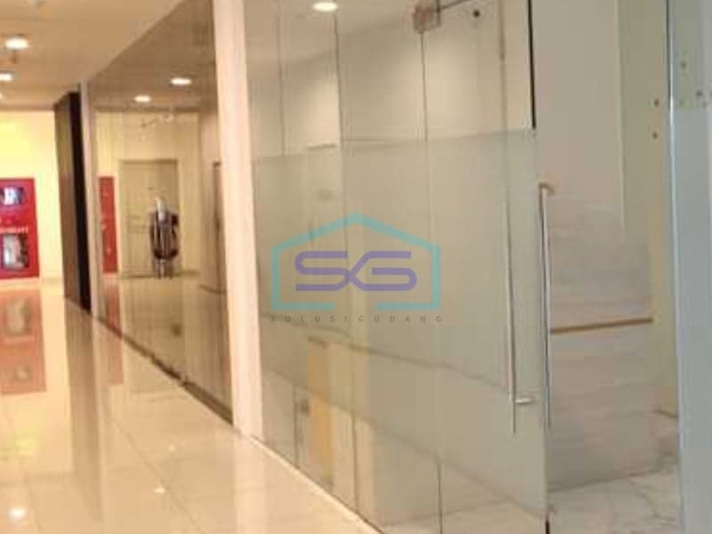 Dijual Kantor Luas Bangunan 136 m² Lokasi di Jakarta Barat