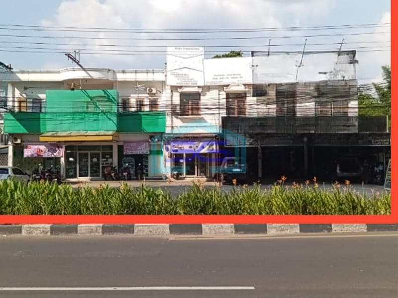 Dijual Ruko Gandeng Kolonel H Burlian Palembang Luas Bangunan 1000m2