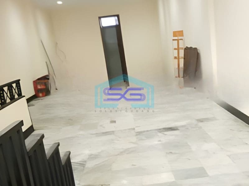 Dijual Ruko 3 Lantai Luas Tanah 125 m² Lokasi Kebayoran Baru Jakarta Selatan