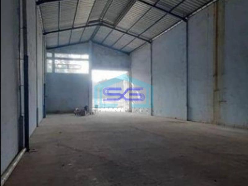 Disewakan Gudang Kamal Raya di Jakarta Barat Anti Banjir Harga Termurah LT 500m2