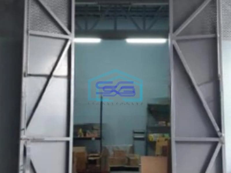 Dijual Gudang Siap Pakai di Villa Melati Mas Serpong Tangerang Selatan Luas Bangunan  136 m²