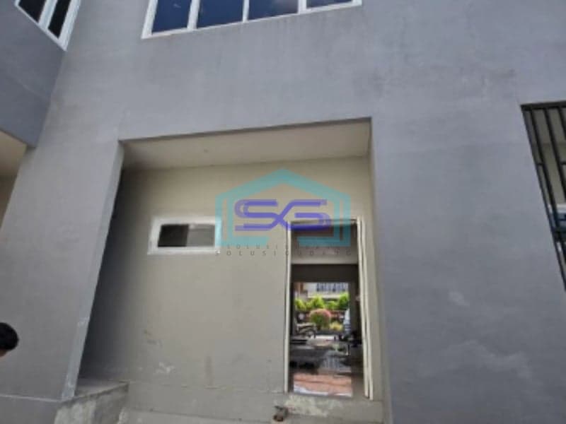 Dijual Ruko 2 Lantai SHM Baru Gres Di Jl Supriyadi Semarang Timur LB 102m2