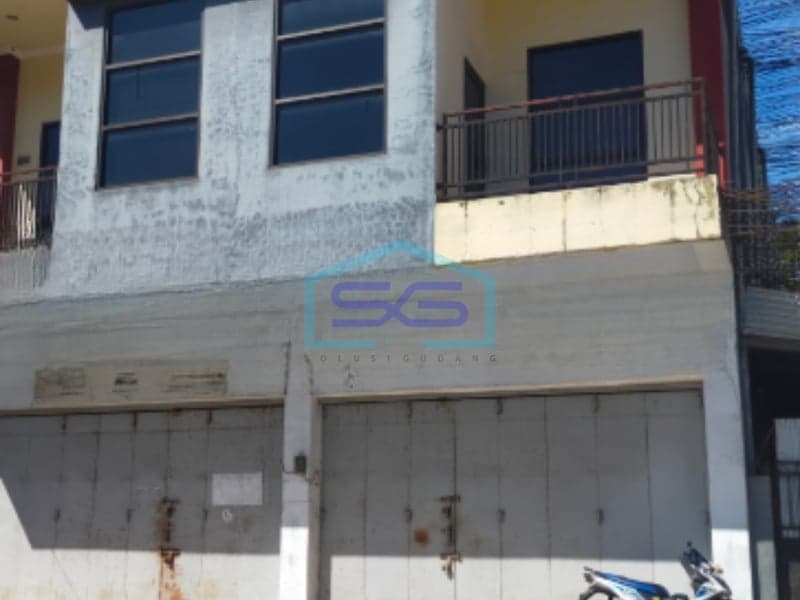 Disewakan Ruko Bebas Banjir Luas Bangunan 300 m² Lokasi di Manado Sulawesi Utara
