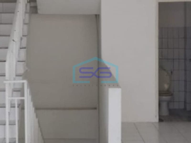 Disewakan Ruko Luas Bangunan 160 m² Lokasi Bagus di Jakarta Pusat